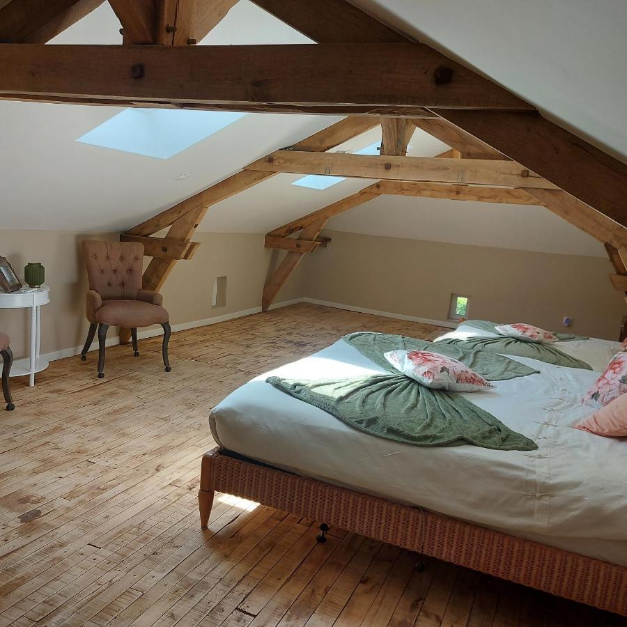 Les Trois L Bed & Breakfast Gindou Екстериор снимка