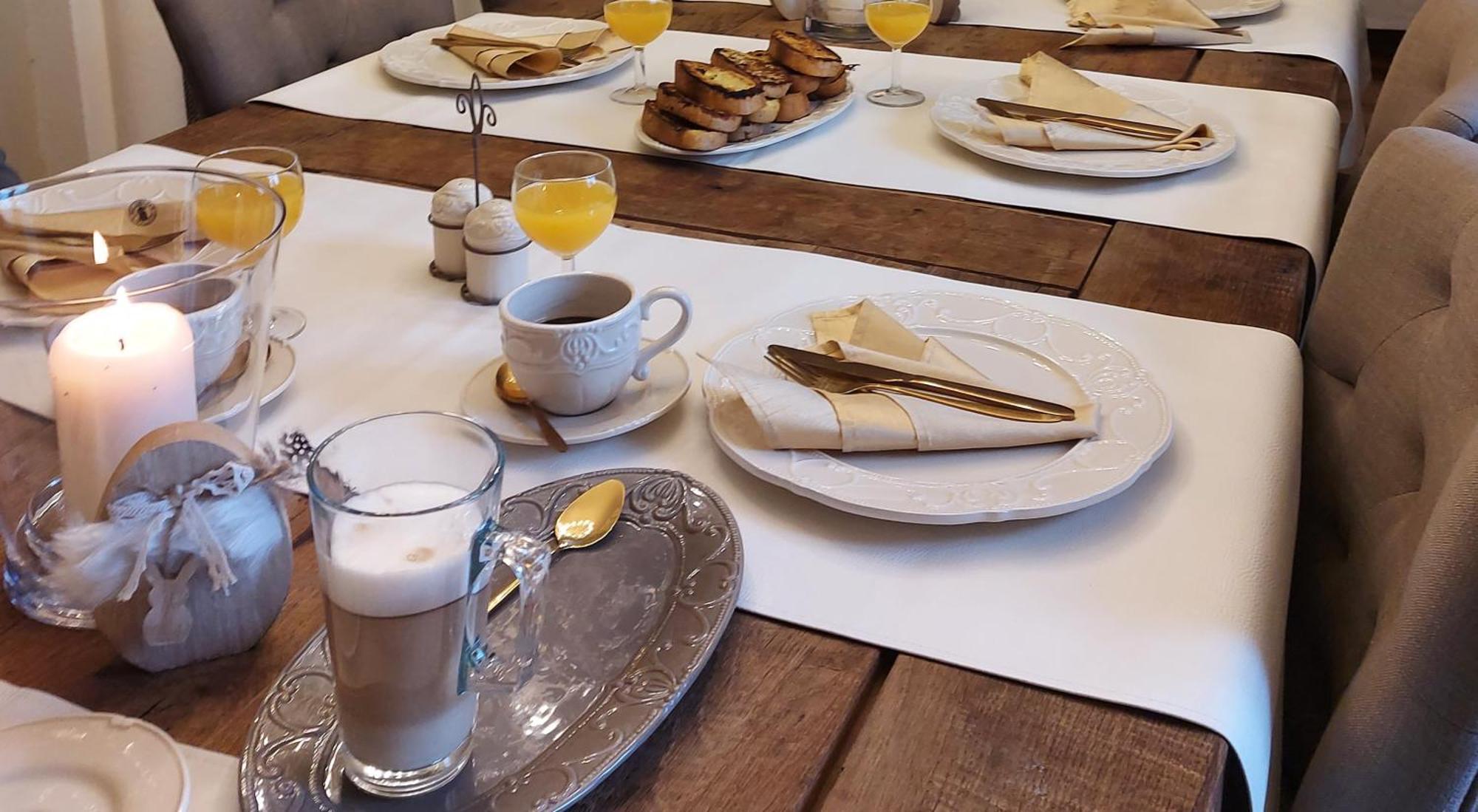 Les Trois L Bed & Breakfast Gindou Екстериор снимка
