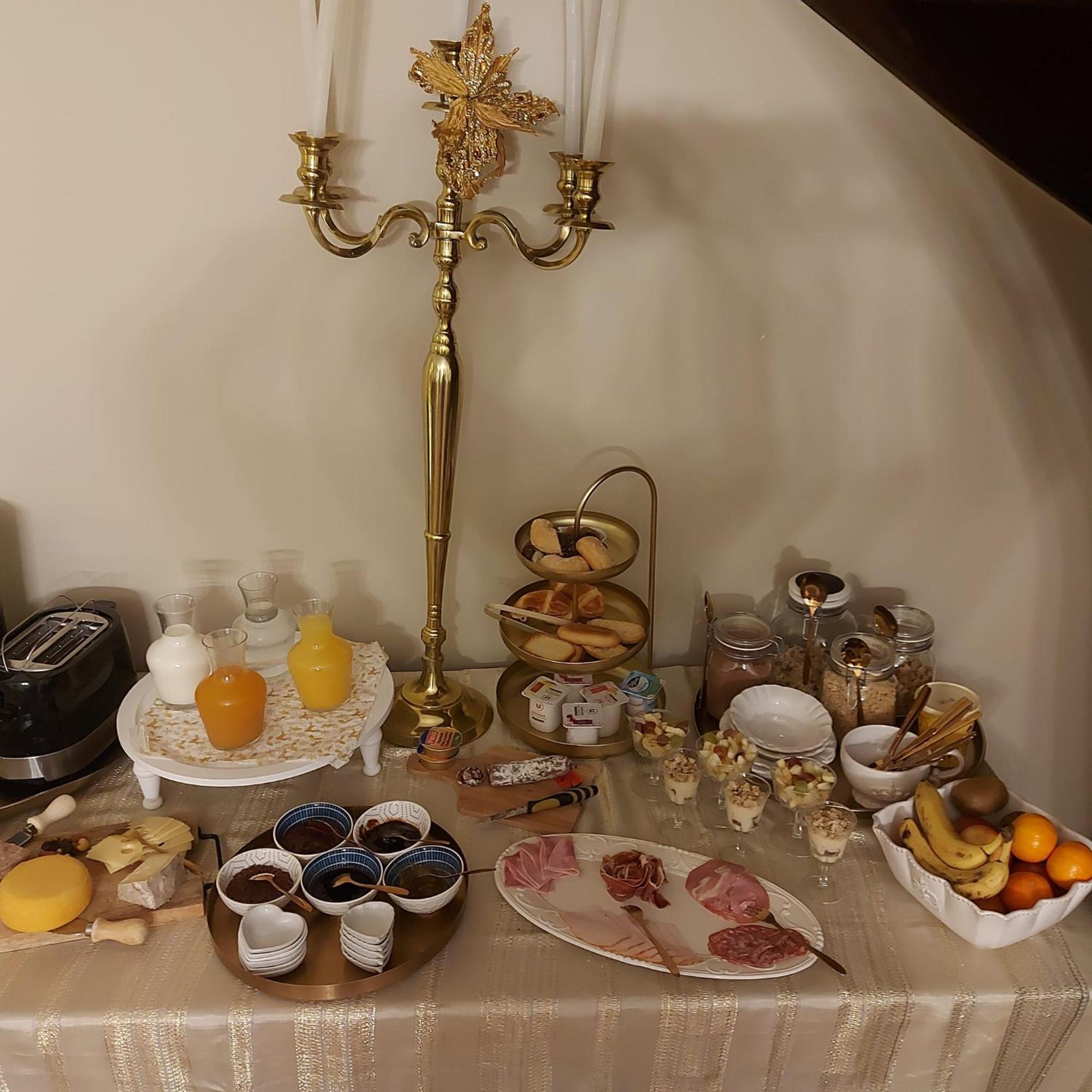 Les Trois L Bed & Breakfast Gindou Екстериор снимка